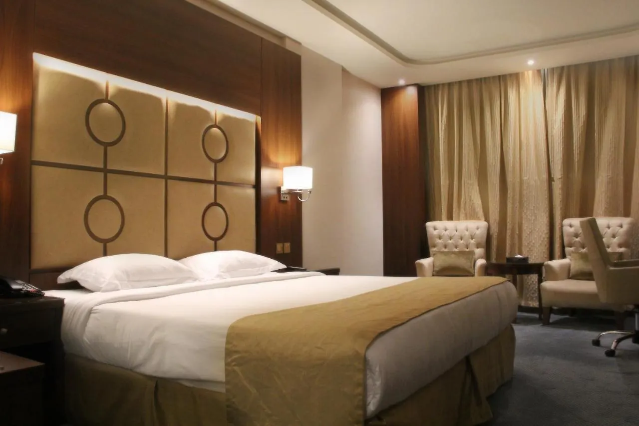 Vivid Plaza Hotel Jeddah