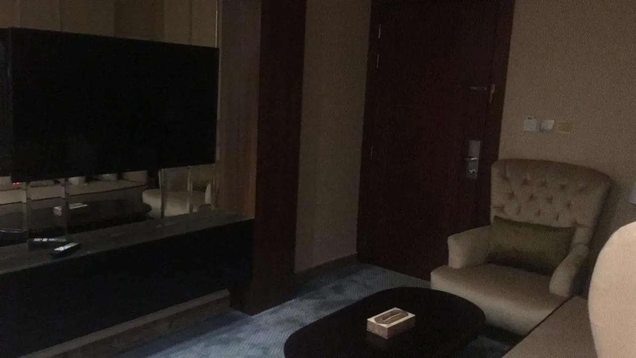 Vivid Plaza Hotel Jeddah 3*,